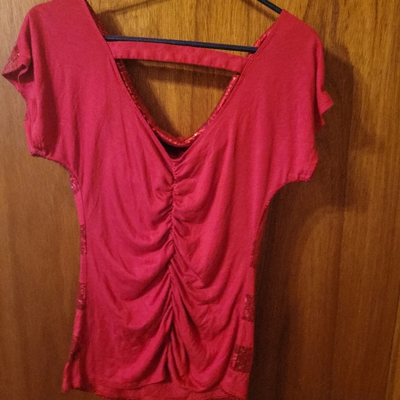Fabulous Red Sequined Top by Love Rocks - Picture 6 of 7